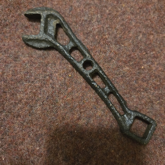 Vintage 1AA Plow Wrench - Picture 2 of 3